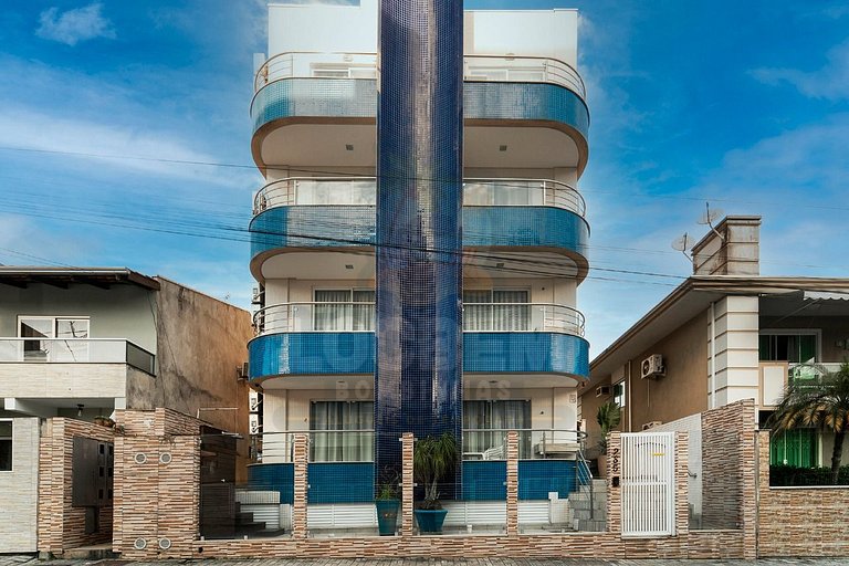 Lindo apartamento no Centro de Bombinhas