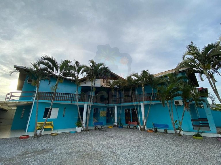 Apartamento a 200m da praia de Mariscal