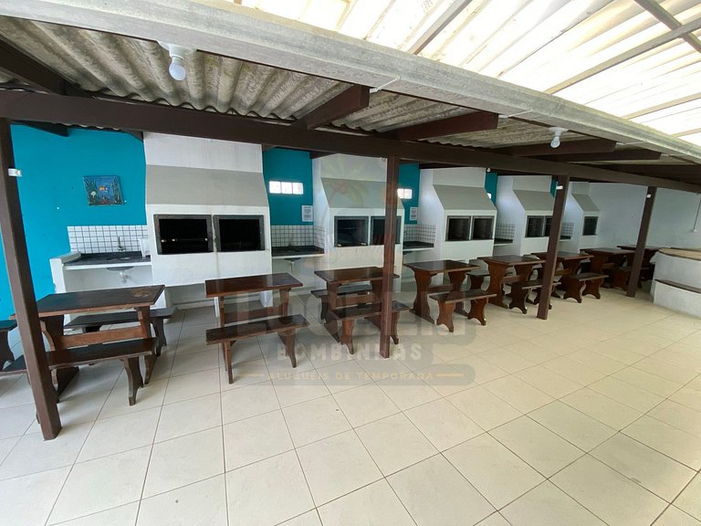 Apartamento a 200m da praia de Mariscal