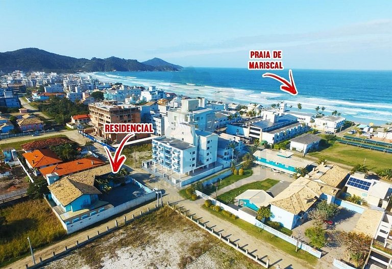 Apartamento a 200m da praia de Mariscal