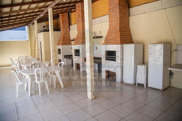 Apartamento a 70m da Avenida de Bombinhas