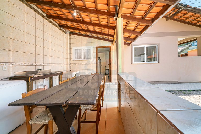 Casa no Centro de Bombinhas