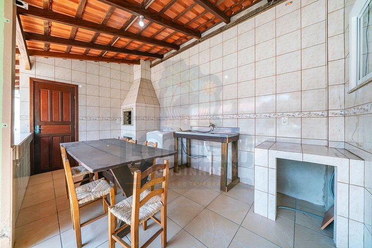 Casa no Centro de Bombinhas