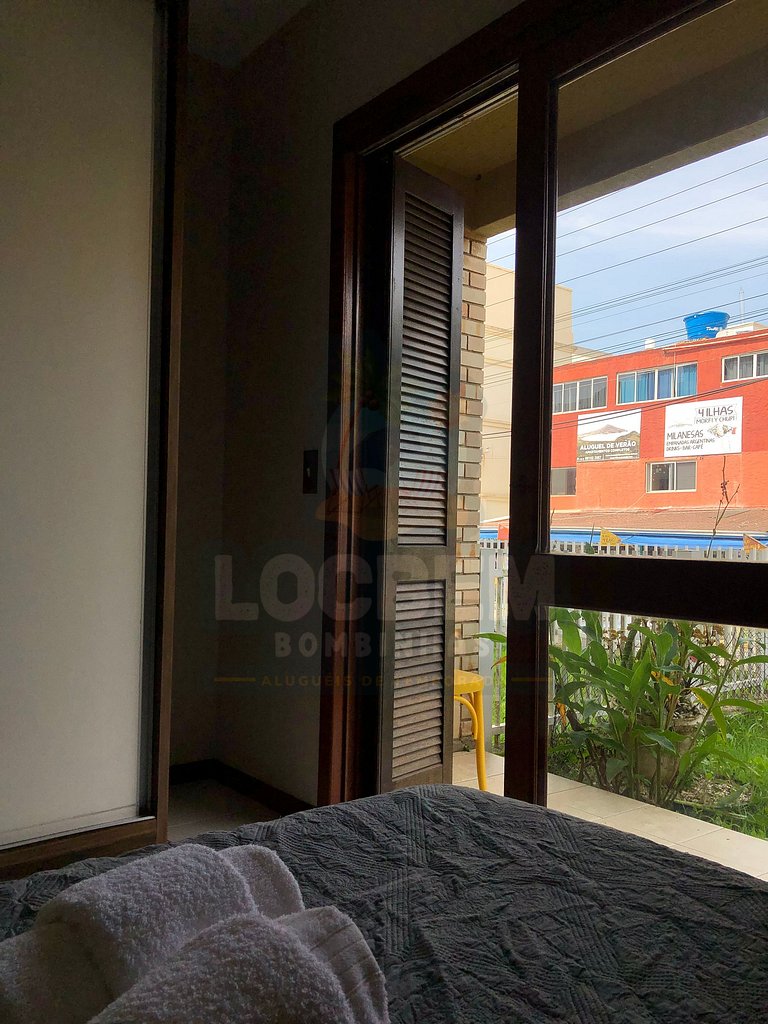 Apto 2 dorm. em Quatro Ilhas