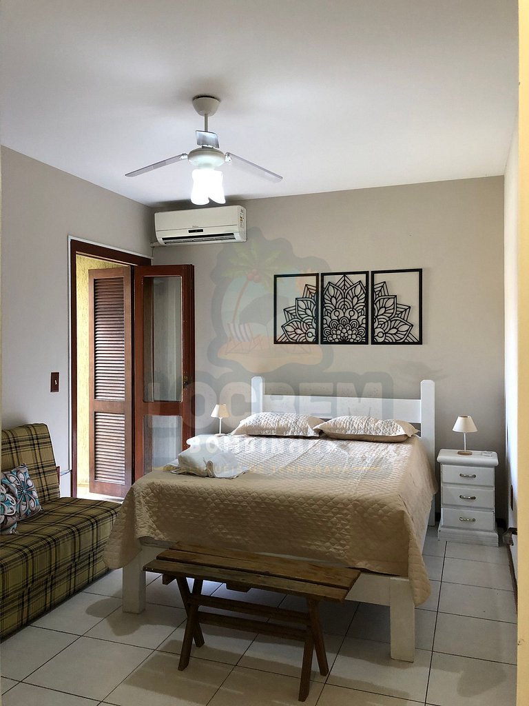 Apto 2 dorm. em Quatro Ilhas