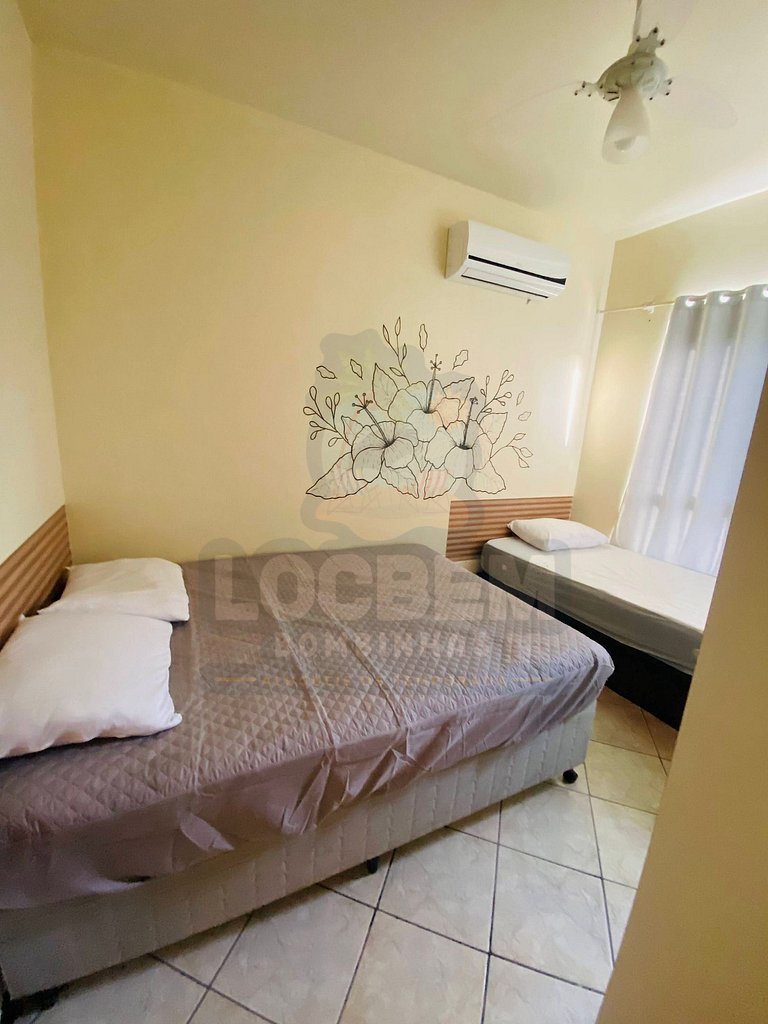 Apartamento a 200m da praia de Mariscal