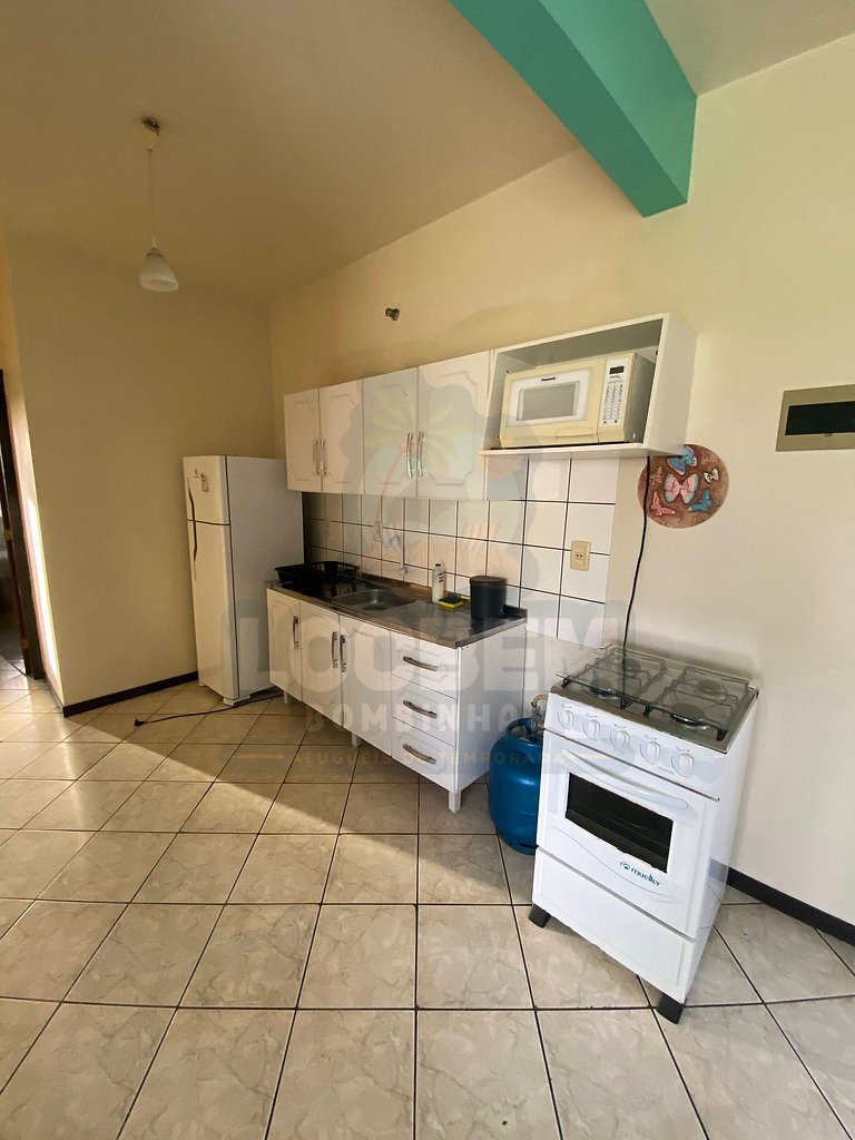 Apartamento a 200m da praia de Mariscal