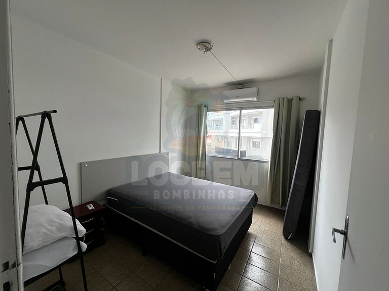 Apartamento a 70m da Avenida de Bombinhas