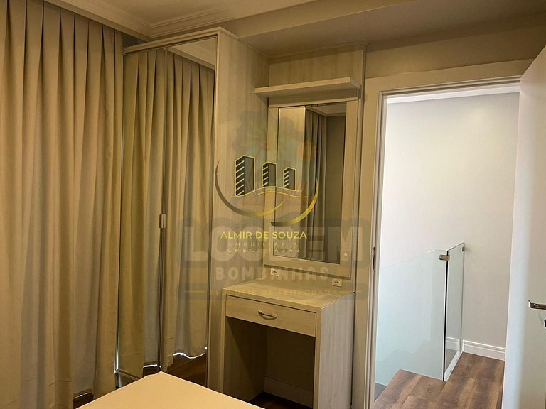 Conforto e vista incrível: Casa pé na areia
