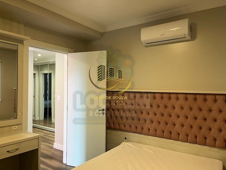Conforto e vista incrível: Casa pé na areia