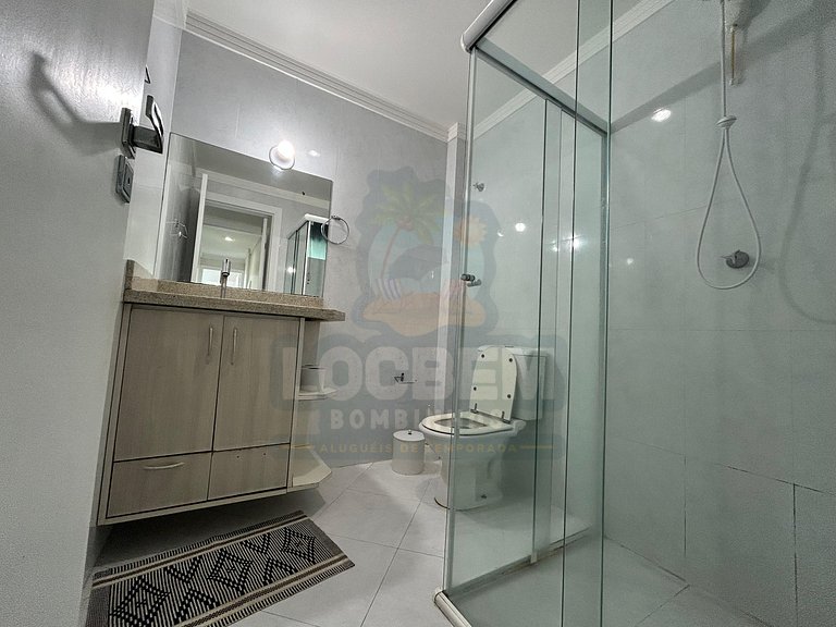 Apartamento Praia de 4 Ilhas (201) - 3 quartos com vista par