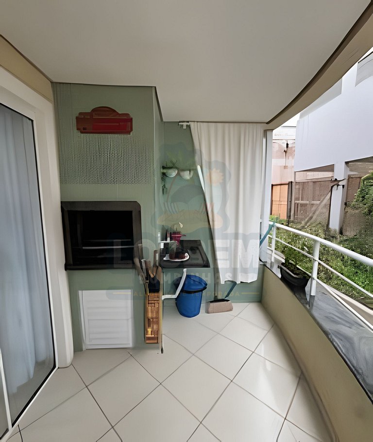Apartamento na praia de 4 Ilhas - 3 quartos