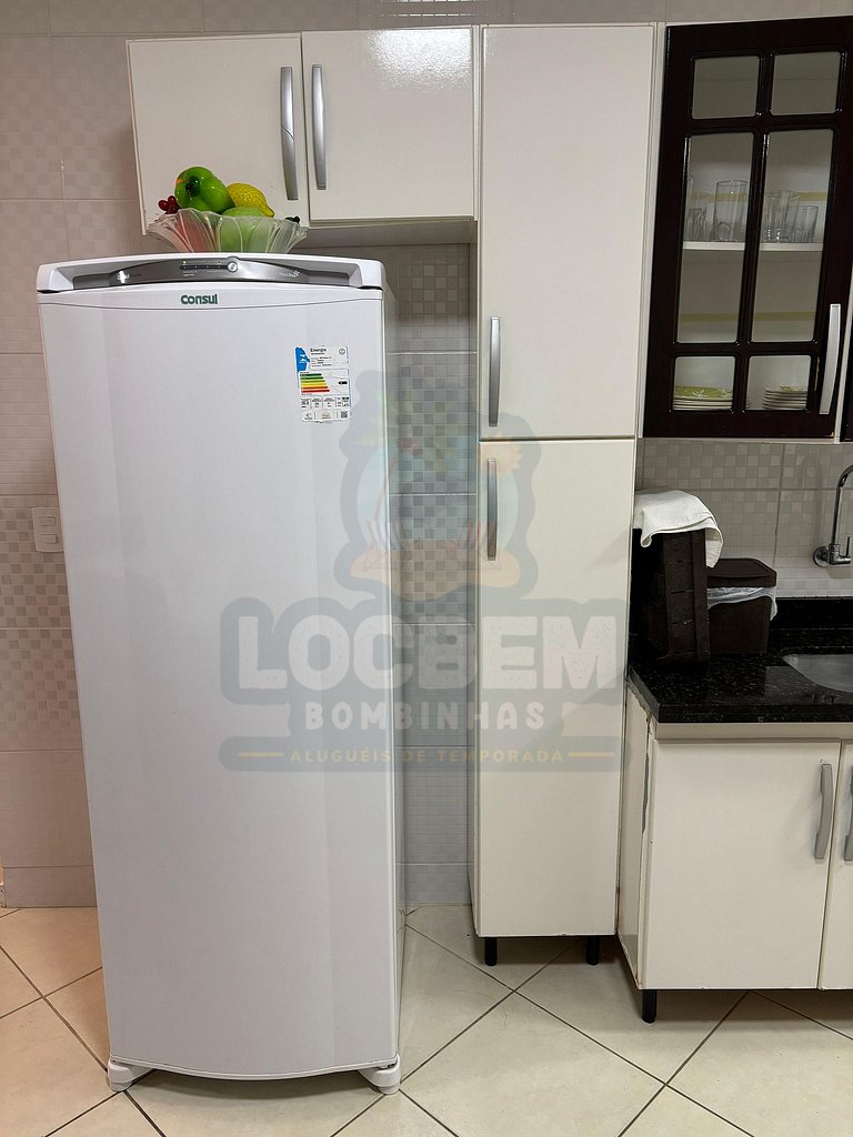 Apartamento na praia de 4 Ilhas - 3 quartos