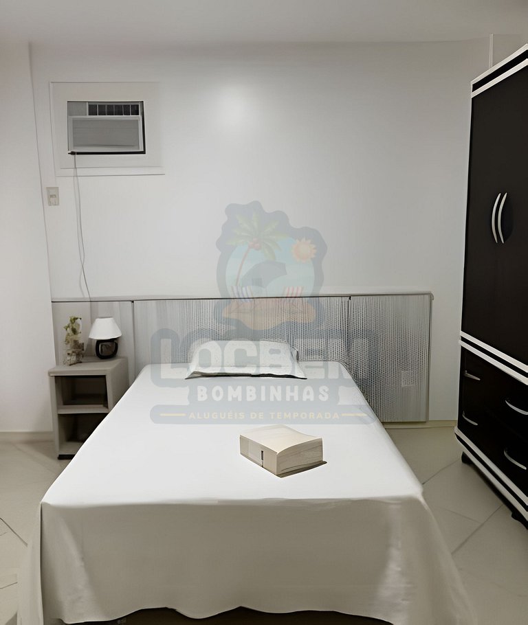 Apartamento na praia de 4 Ilhas - 3 quartos