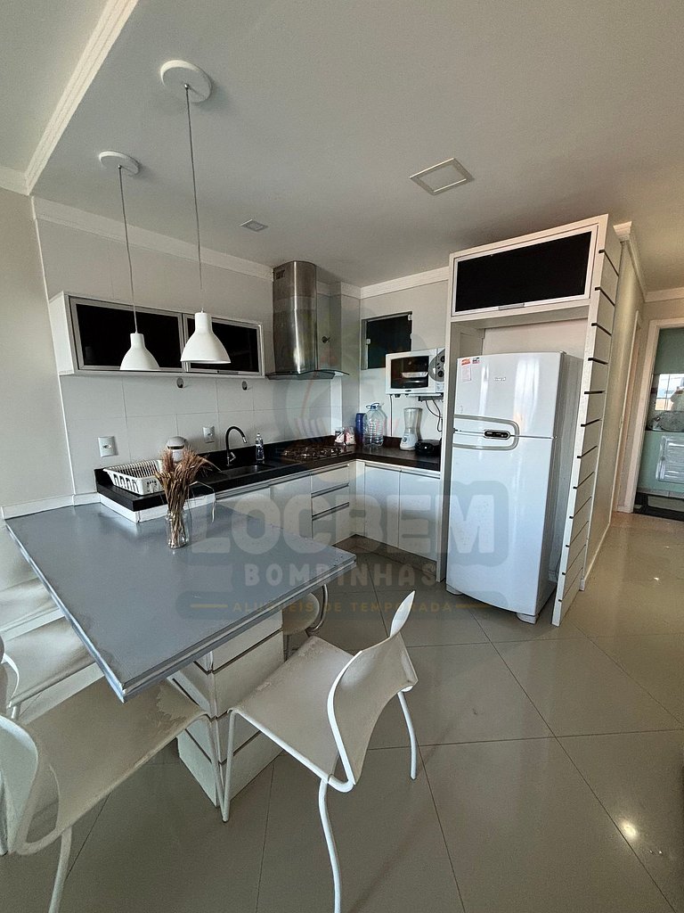 Apartamento Praia de 4 Ilhas (201) - 3 quartos com vista par