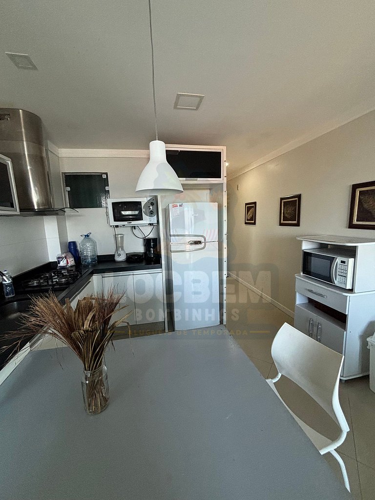 Apartamento Praia de 4 Ilhas (201) - 3 quartos com vista par