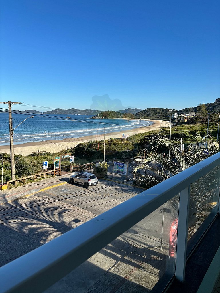 Apartamento Praia de 4 Ilhas (201) - 3 quartos com vista par