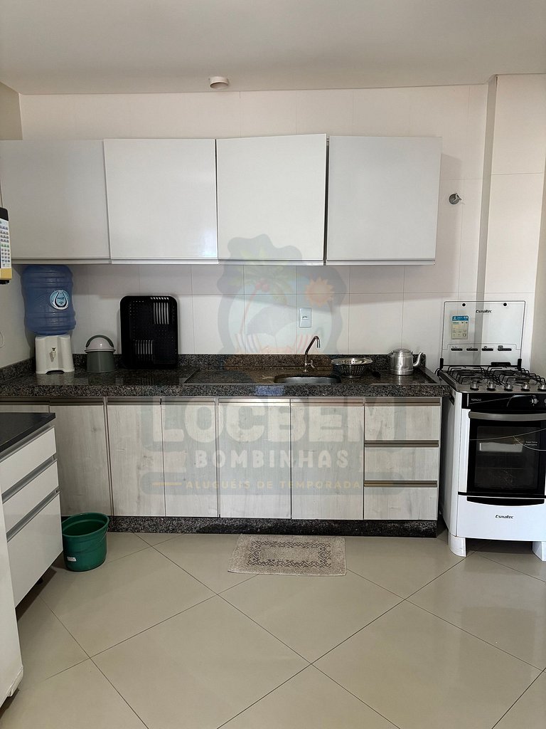 Apto em 4 ilhas com vista mar