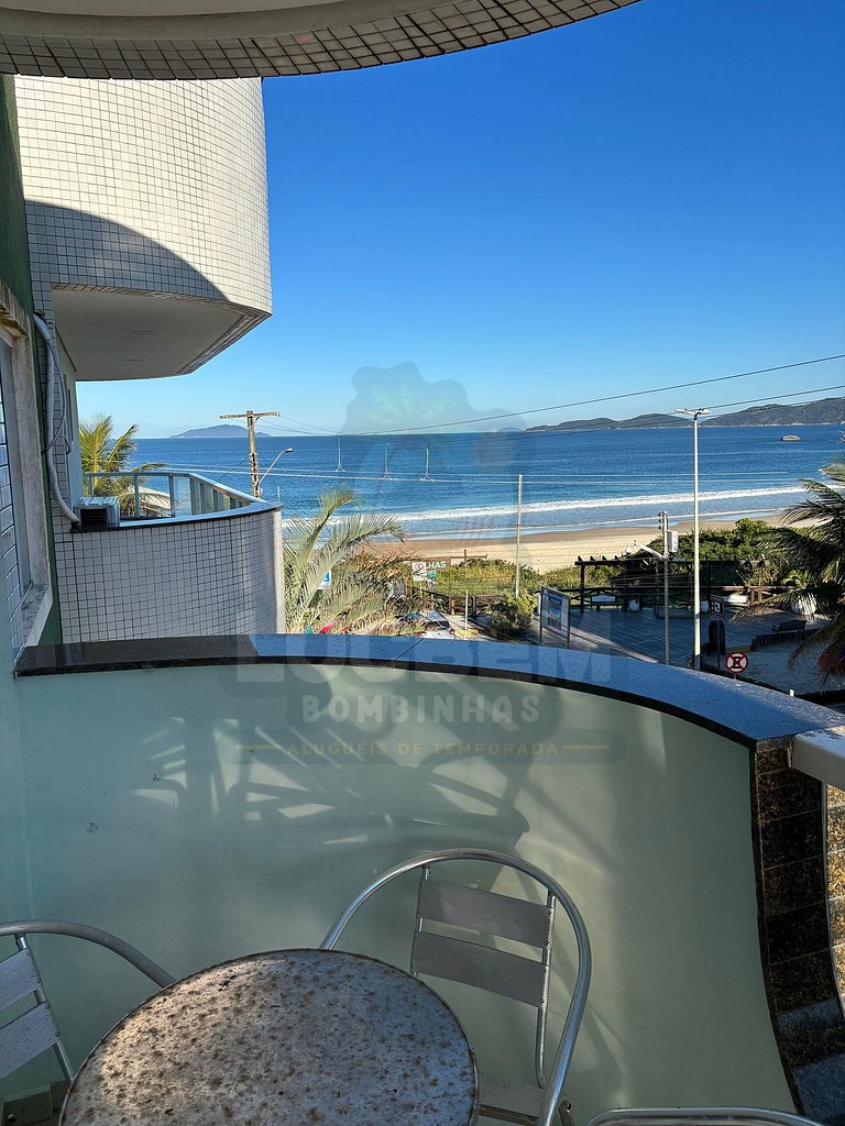 Apto em 4 ilhas com vista mar