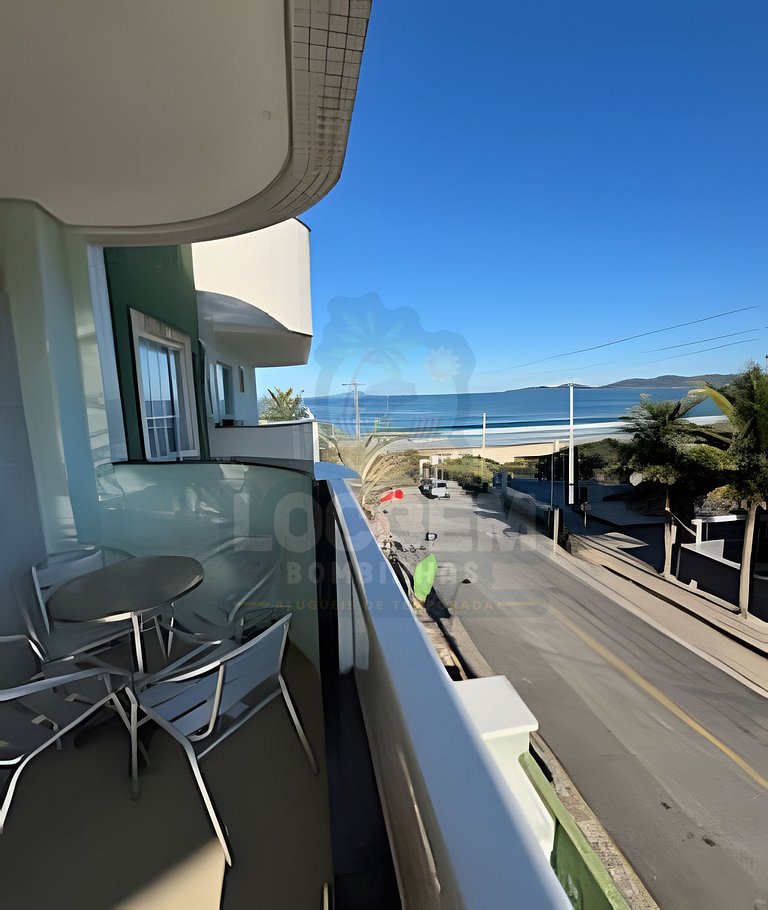 Apto em 4 ilhas com vista mar