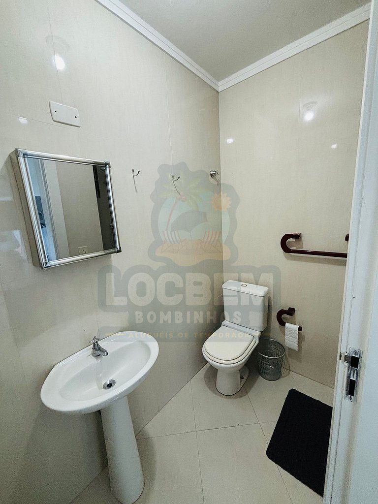 Apto em 4 ilhas com vista para o Mar (301)