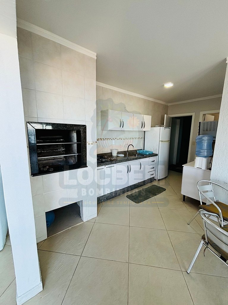 Apto em 4 ilhas com vista para o Mar (301)