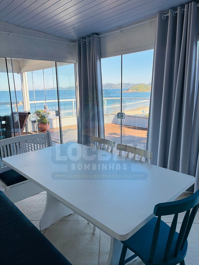 Apto em 4 ilhas com vista para o Mar (301)