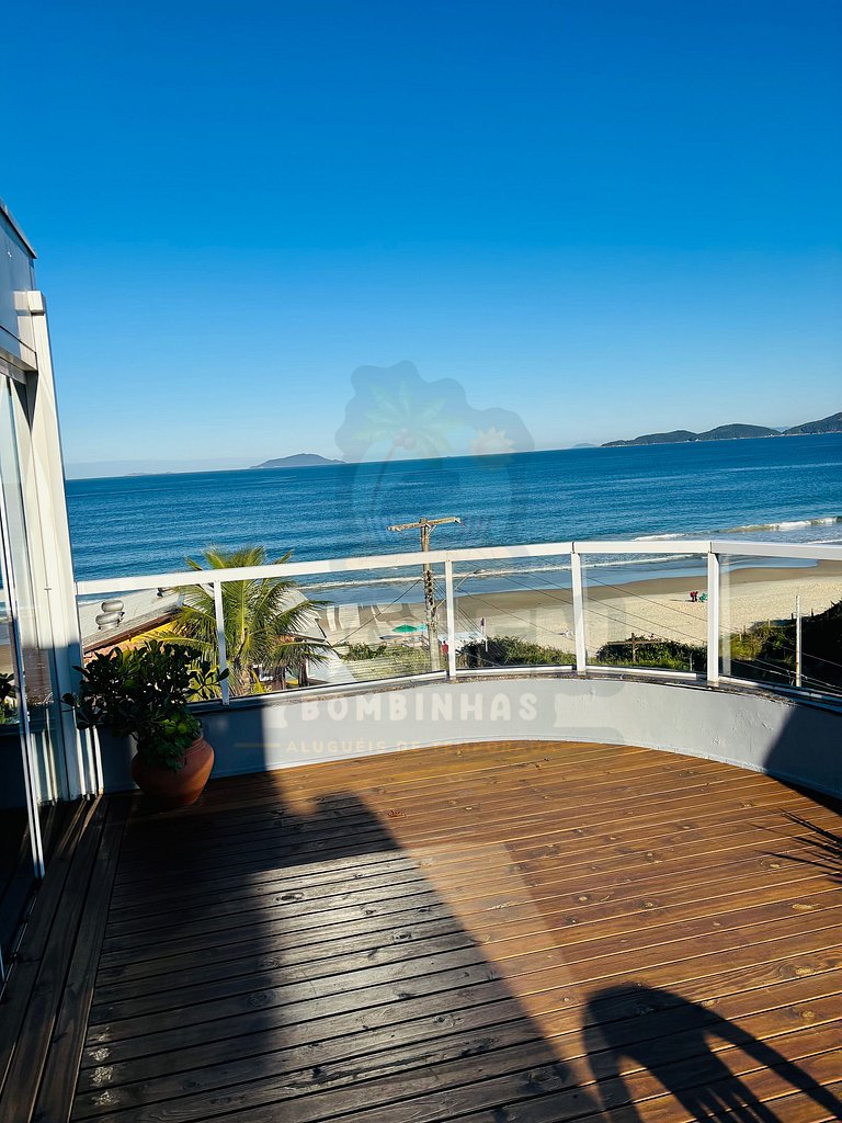 Apto em 4 ilhas com vista para o Mar (301)