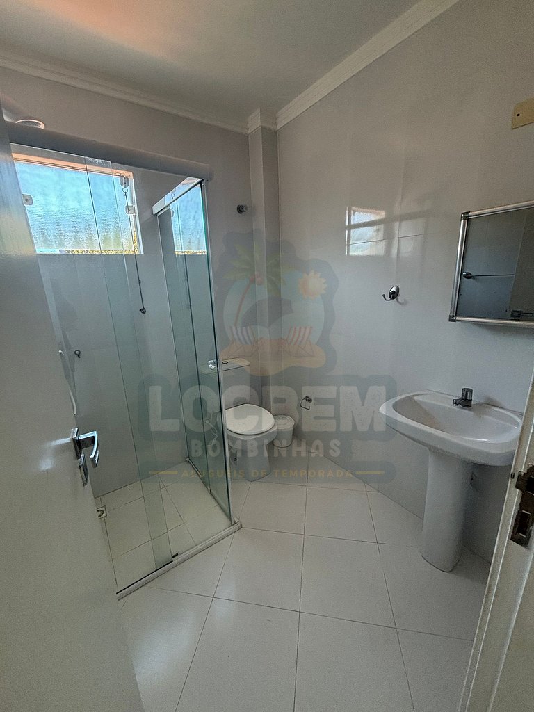 Apartamento 2 suites em 4 Ilhas (203)