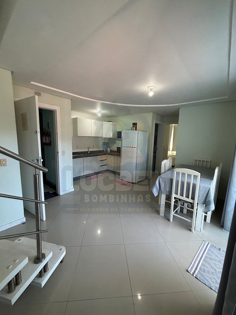 Apartamento 2 suites em 4 Ilhas (203)
