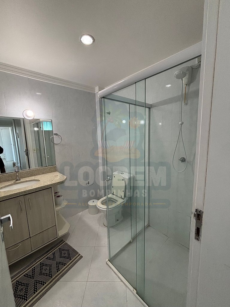 Apartamento Praia de 4 Ilhas (201) - 3 quartos com vista par