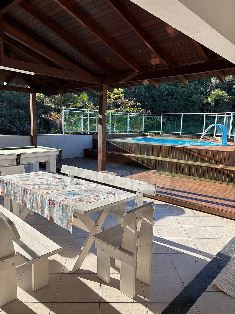Cobertura Duplex para até 15 pessoas em 4 ilhas