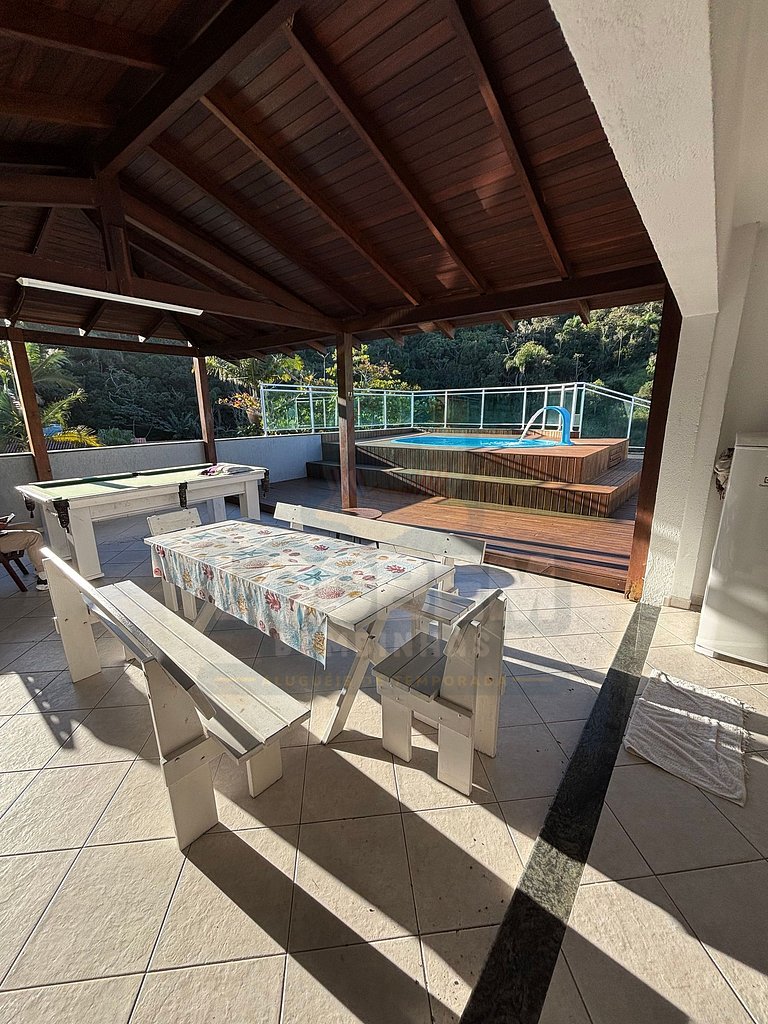 Cobertura Duplex para até 15 pessoas em 4 ilhas