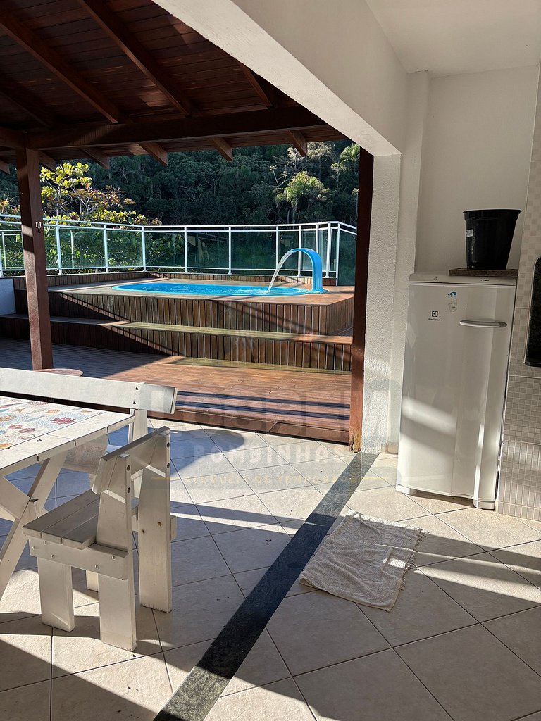 Cobertura Duplex para até 15 pessoas em 4 ilhas