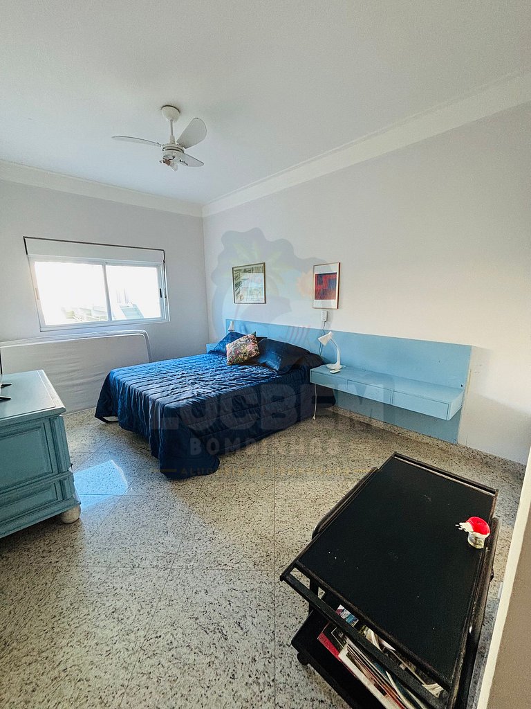 Apartamento em frente a Praia de Bombinhas