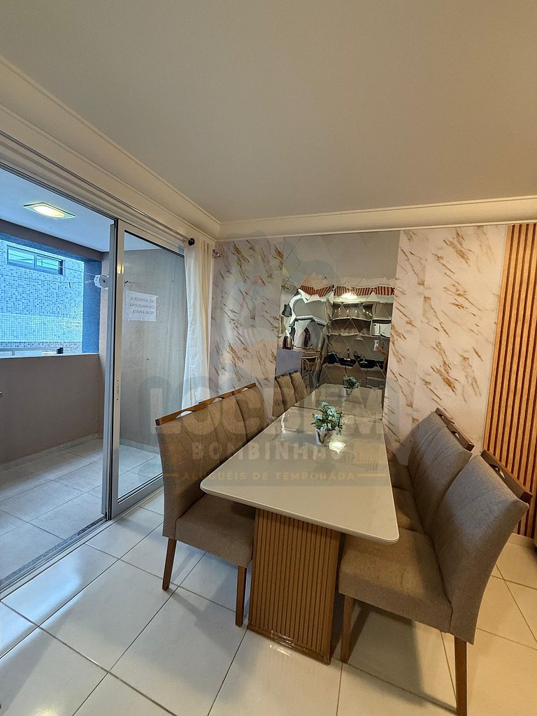 Apartamento Completo em Bombas – Perto de Tudo!