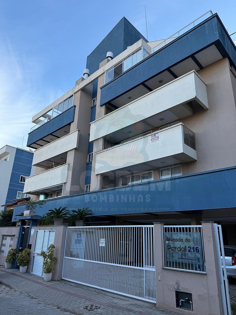 Apartamento Completo em Bombas – Perto de Tudo!