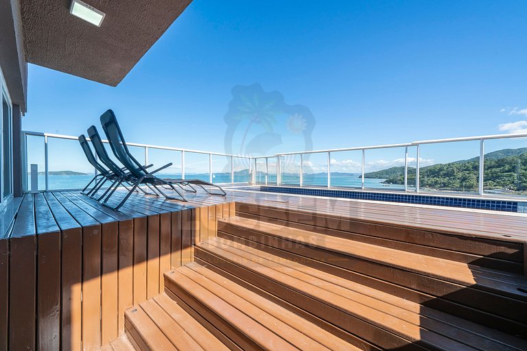 Luxo e Conforto Frente ao Mar de Zimbros