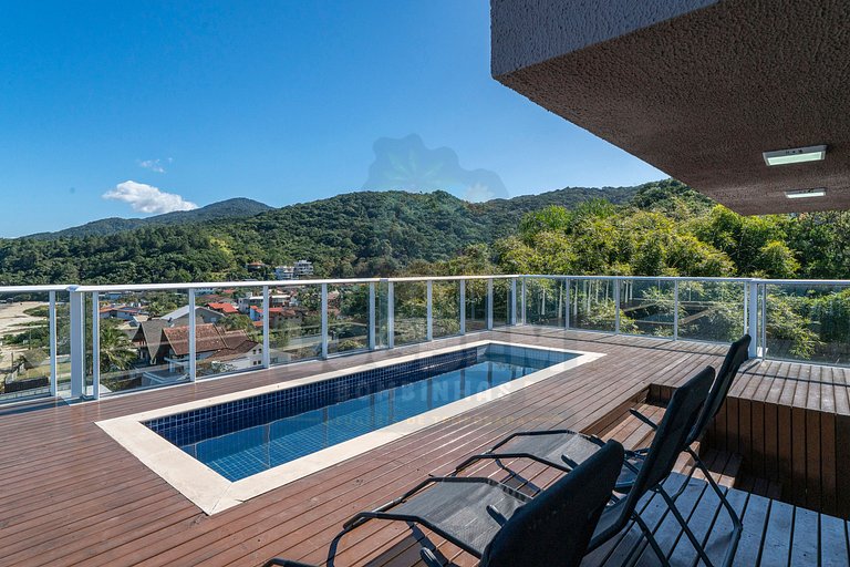 Luxo e Conforto Frente ao Mar de Zimbros