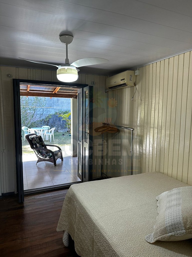 Casa com Ofurô a 170m da Praia de Morrinhos – Conforto e Laz