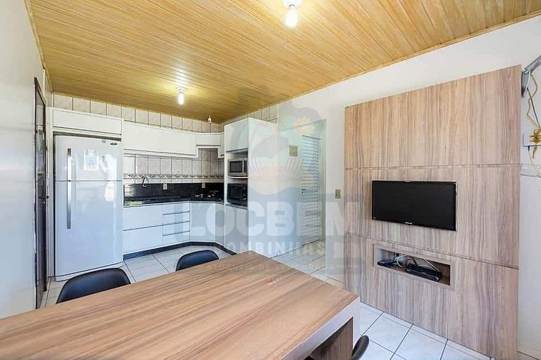 Famílias Bem-vindas! Sobrado Perto da Praia