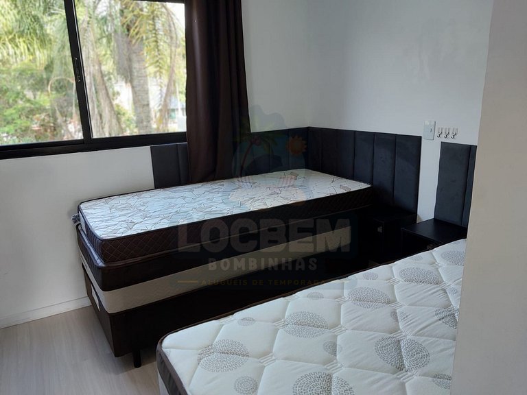 Sobrado Novo com Churrasqueira e Garagem – 850m da Praia de