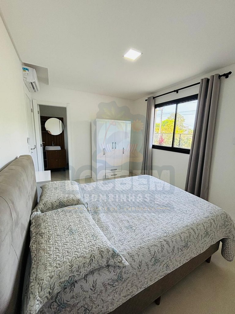 Térreo Confortável em Mariscal | 2 Quartos | Ar, Churrasquei