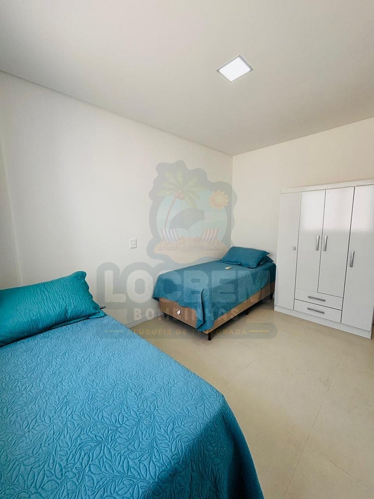 Térreo Confortável em Mariscal | 2 Quartos | Ar, Churrasquei